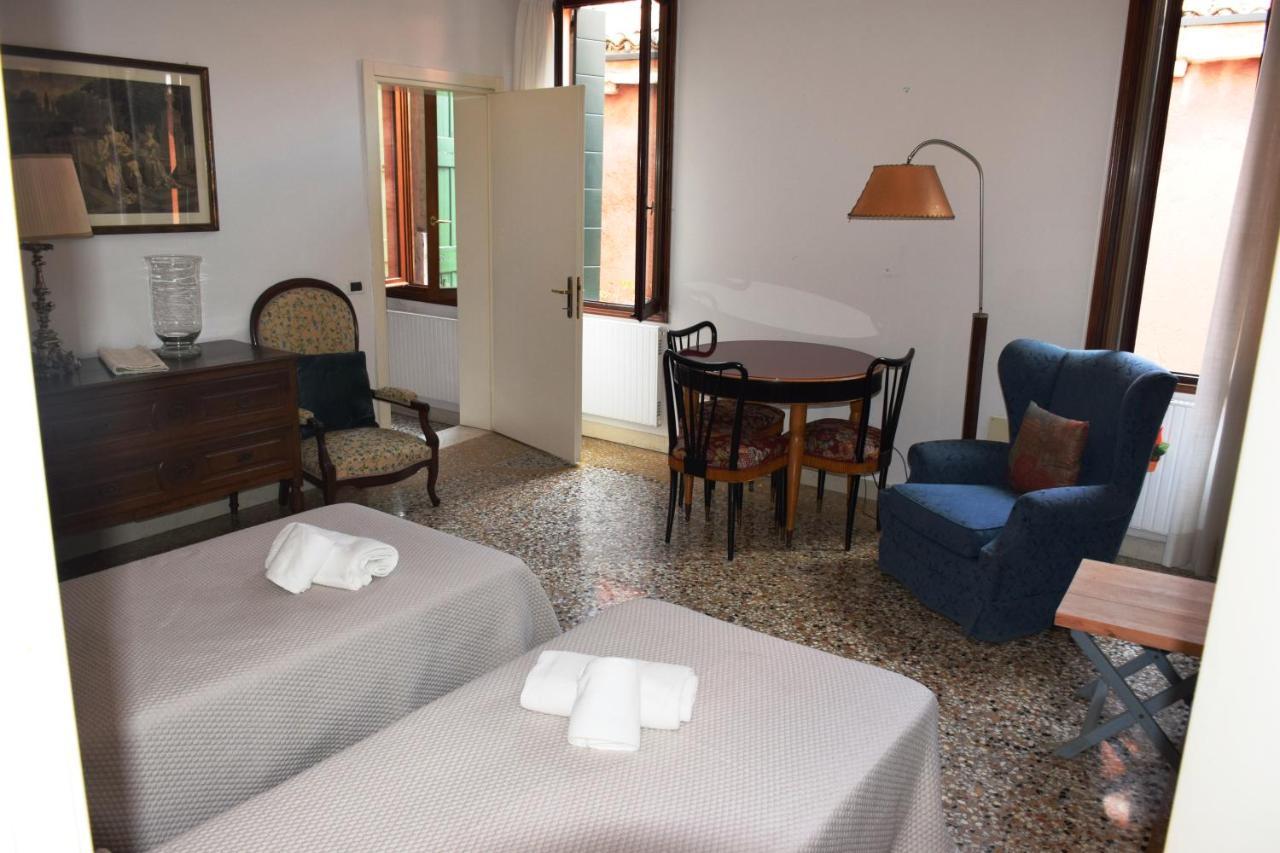 Couette-café Casa Delle Ginestre *